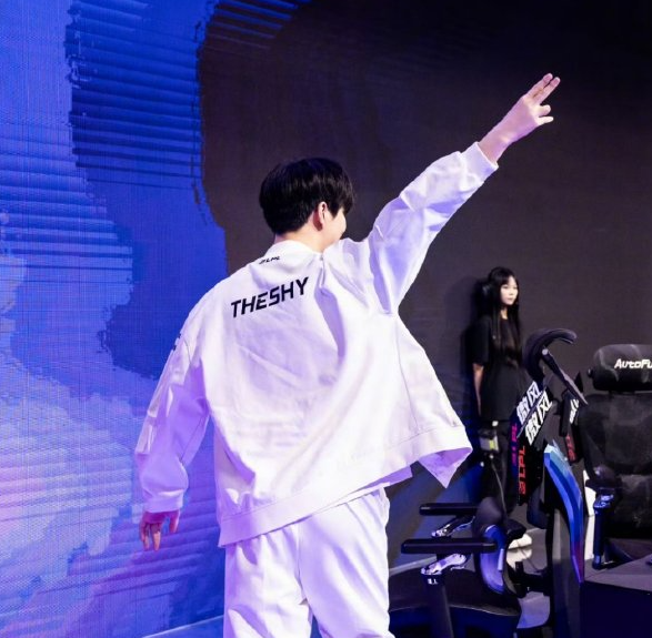 两度落后两度扳平风雨彩虹铿锵玫瑰