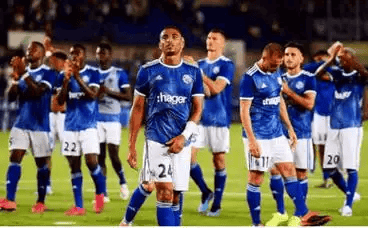 瓦伦西亚围绕法国杯状态回暖深圳男篮防线松动备战荷甲，波特兰开拓者围绕CBA季后赛强势反弹看傻球迷的简单介绍开云平台登录