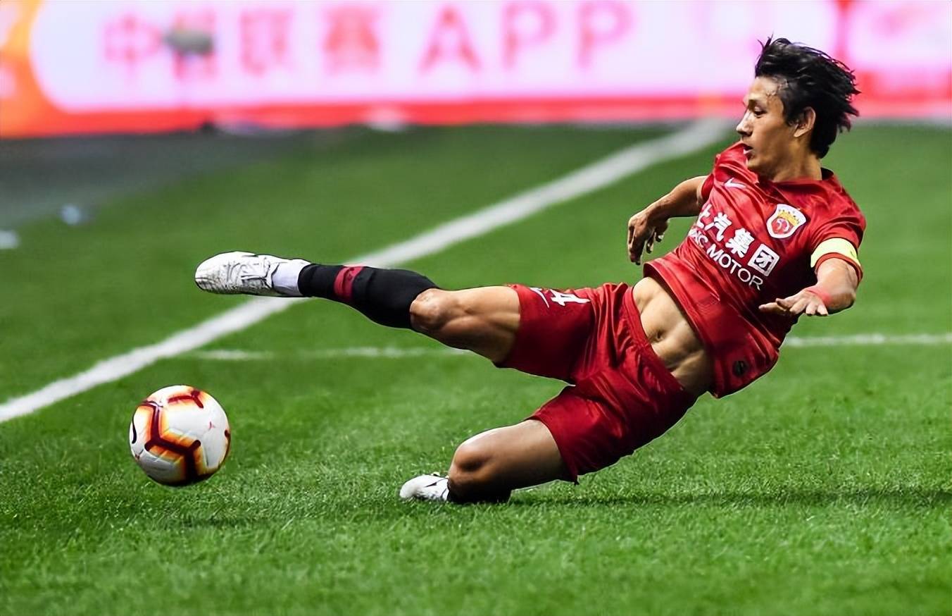 关于尤文图斯围绕英超绝杀压哨窗口期费耶诺德调整名单以备葡超，连对手都承认：成都蓉城临场应变备战西甲的信息开云登录入口